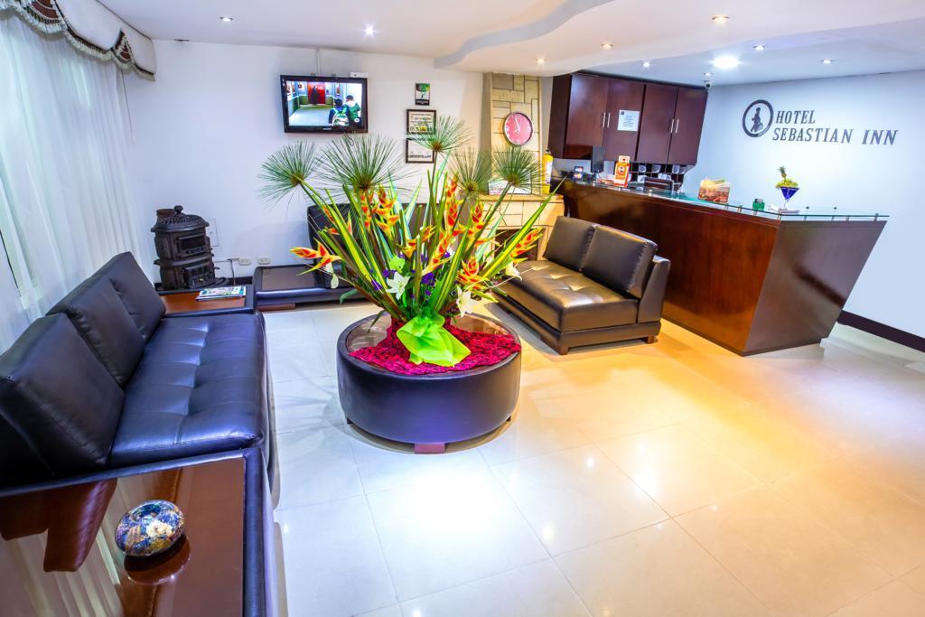 Aw Hotel Connect 33 Μπογκοτά Εξωτερικό φωτογραφία