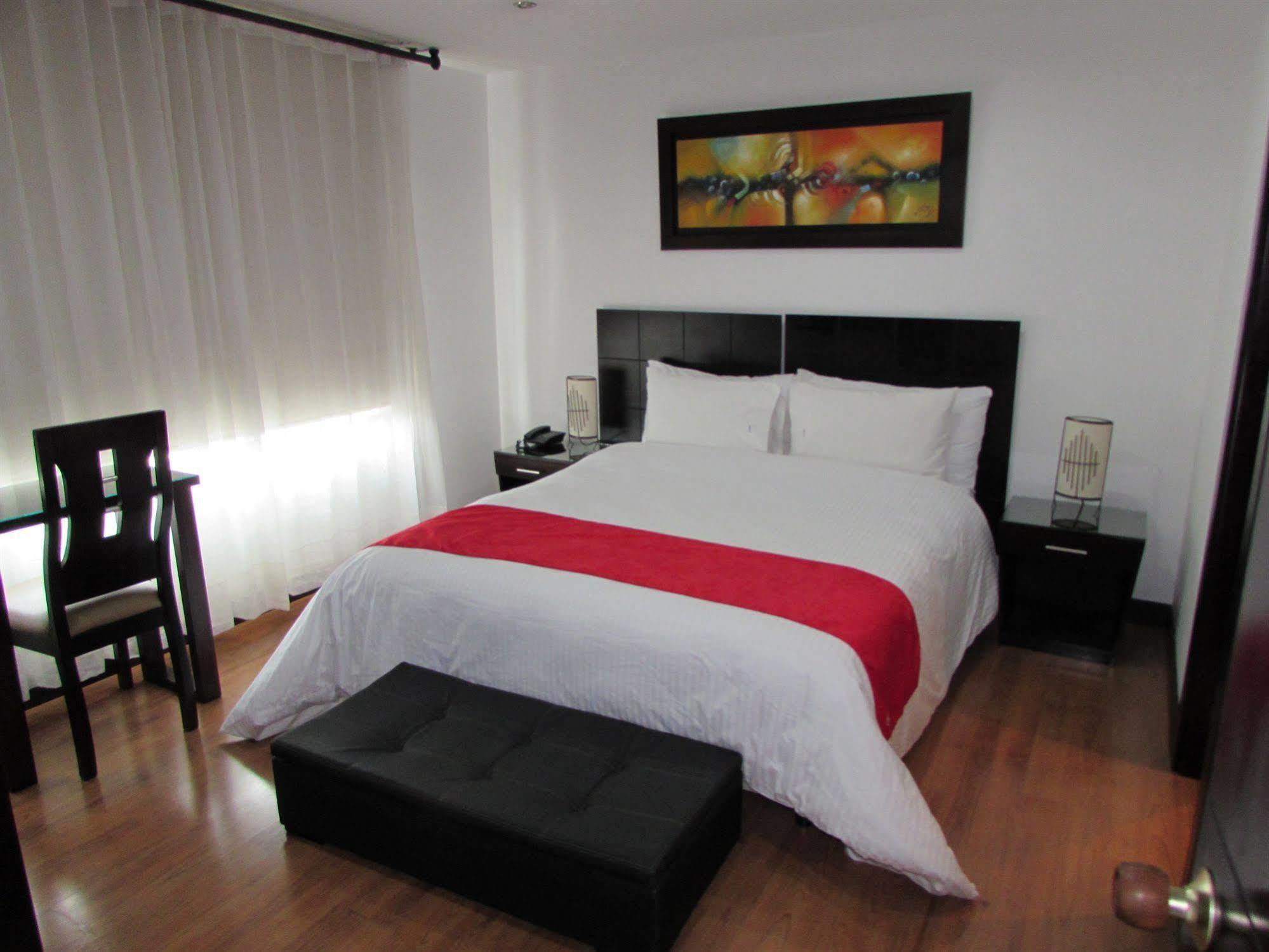 Aw Hotel Connect 33 Μπογκοτά Εξωτερικό φωτογραφία
