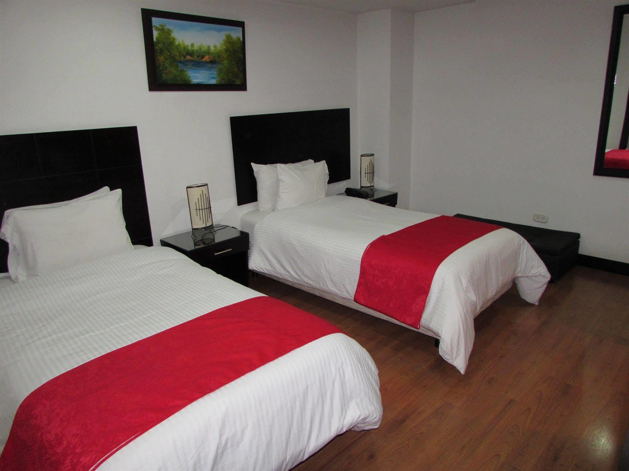Aw Hotel Connect 33 Μπογκοτά Εξωτερικό φωτογραφία