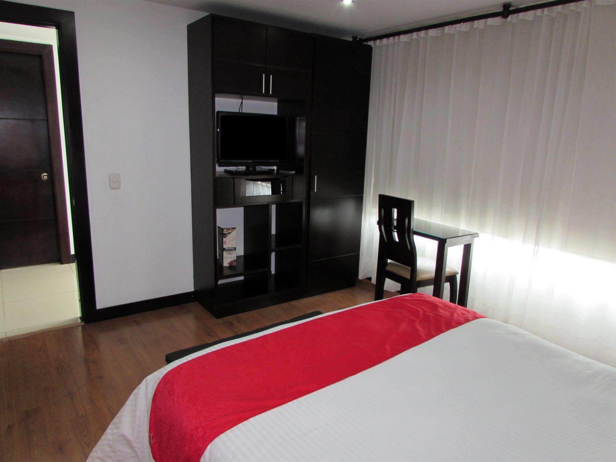 Aw Hotel Connect 33 Μπογκοτά Εξωτερικό φωτογραφία